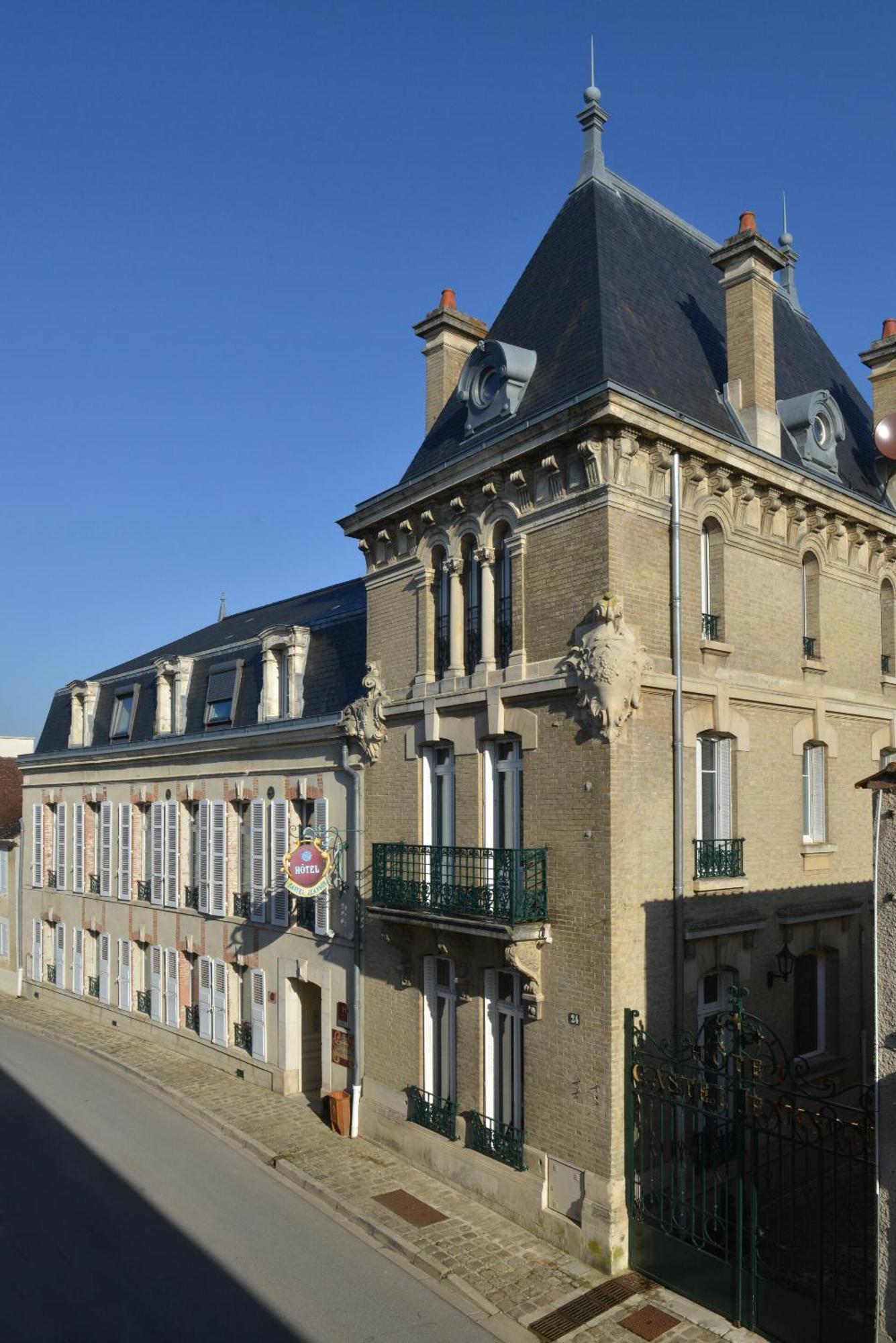 Hotel Castel Jeanson 에이-샴페인 외부 사진