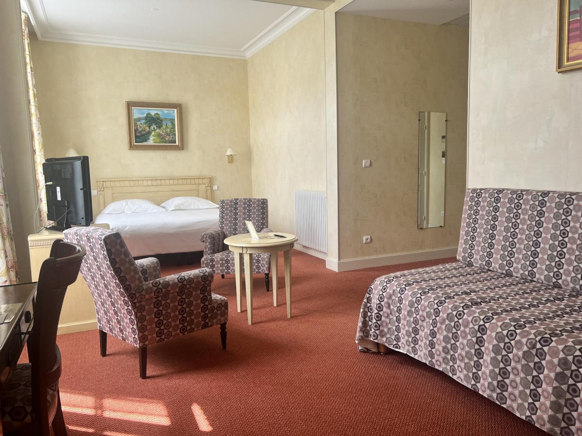 Hotel Castel Jeanson 에이-샴페인 객실 사진