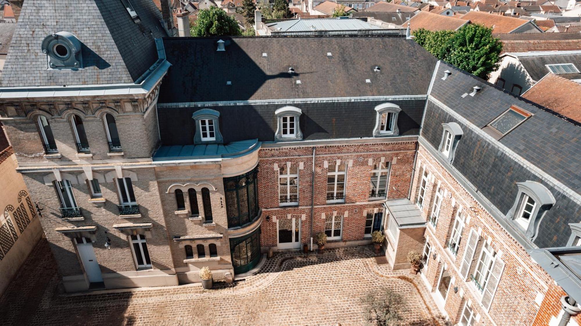 Hotel Castel Jeanson 에이-샴페인 외부 사진